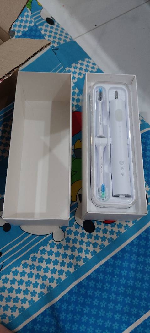 Xài ổn có 2 chức năng      
chưa d7fng nhiều nên k biết pin bao lâu