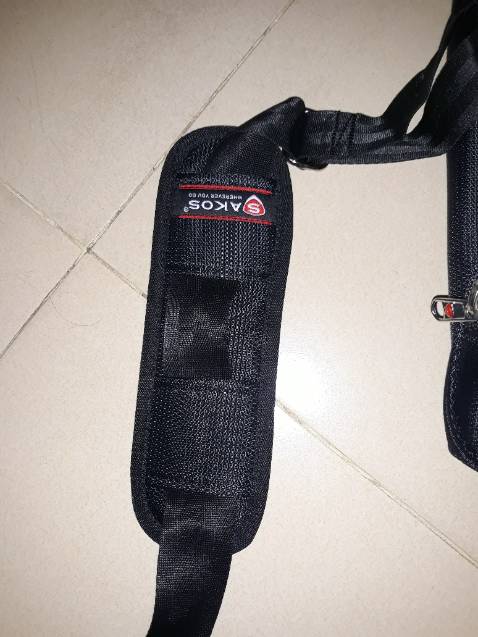 Ban đầu thấy gói hàng mình tưởng túi nhỏ lắm. Mở ra dựng lên ngay ngắn thấy cũng ok. Tầm này đựng đồ cỡ 5 ngày thì được.
Sakos thì chất lượng rồi, mình săn giá sale nên mua đc giá lắm.