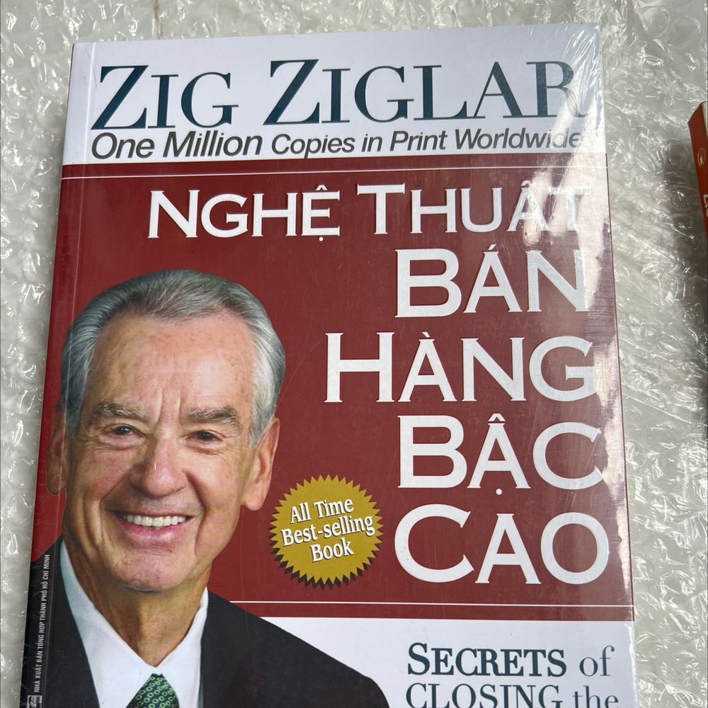 Giao hàng nhanh qua! Mới đặt hôm qua nay đã có! Sách mới đẹp!
