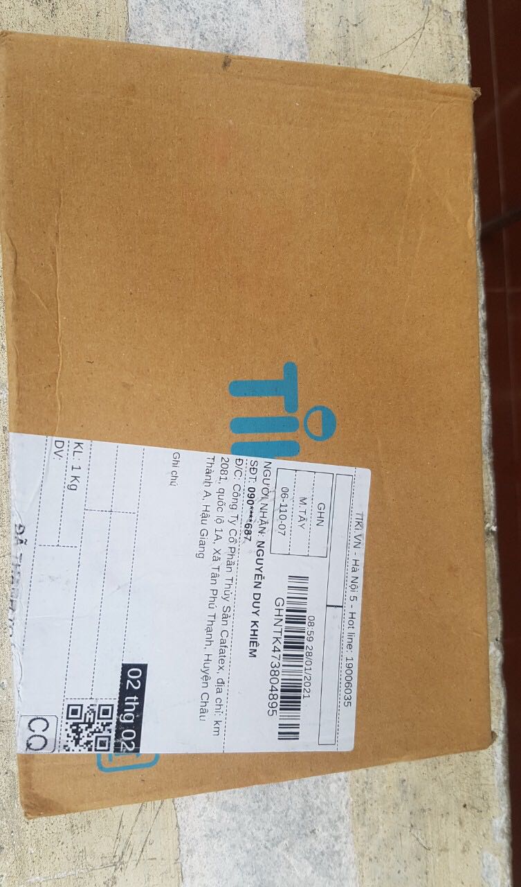 Máy tính hàng chính hãng, giao hàng cũng nhanh, có điều xuất hoá đơn GTGT hơi chậm, đánh giá trước 4 sao chờ nhận được hoá đơn sẽ điều chỉnh lại, mình đang chờ shop Hoành Gia Store xuất hoá đơn và gửi giúp mình, cám ơn