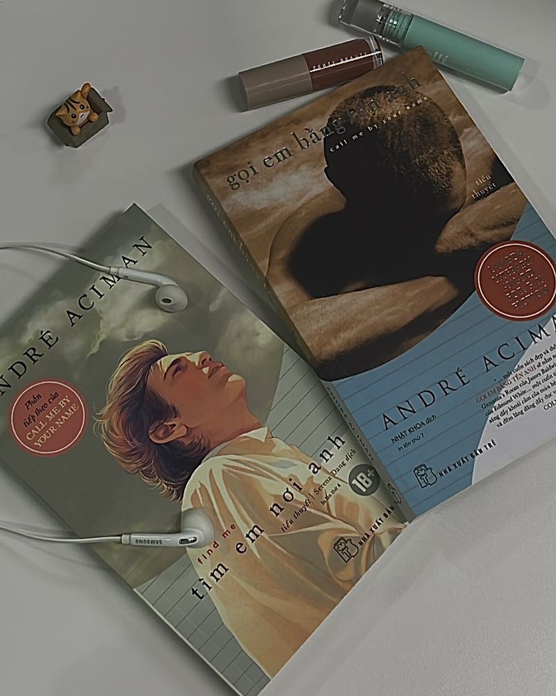 Xem xong phim mà ko dứt ra đc, mọi thứ quá đẹp, từng thước phim, từng âm thanh chuyển động. Chỉ có mong ước nhỏ nhoi là Elio và Oliver có thể bên nhau mãi, dù biết rằng điều đó là không thể (chưa đọc Find me nên không biết)...

Sách được đóng gói cẩn thận và rất đẹp ạ. Giấy ko bị mỏng, chữ in rõ nét và to dễ nhìn. Cảm ơn Tiki