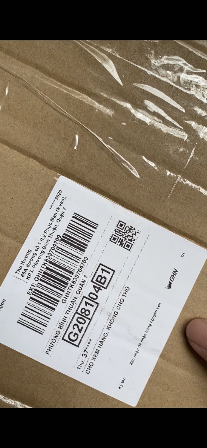 Hàng bị bể từ trước bên Tiki còn quấn bọc nilon lại, biết bể những vẫn giao. Mình khui ra còn bị đứt tay. Tức ghê!