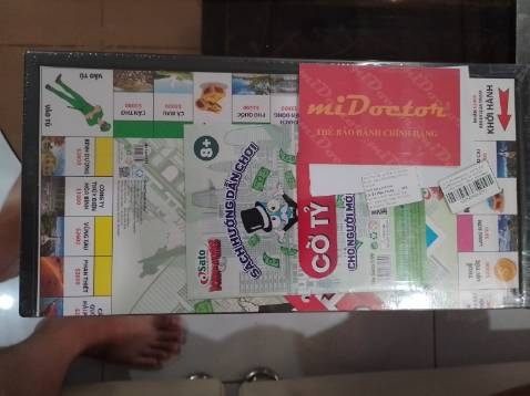 Chơi vui hay hấp dẫn. Nhưng với giá tiền này ko thể đòi hỏi chất lượng cao hơn. Tiền và các bài giấy mỏng manh dễ rách Chơi vui hay hấp dẫn. Nhưng với giá tiền này ko thể đòi hỏi chất lượng cao hơn. Tiền và các bài giấy mỏng manh dễ rách