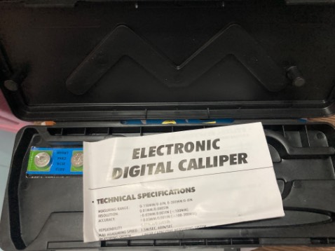 Mua thước đo mà mở hộp ra ko có thước. Chỉ có cục pin và tờ giấy. *** đảo