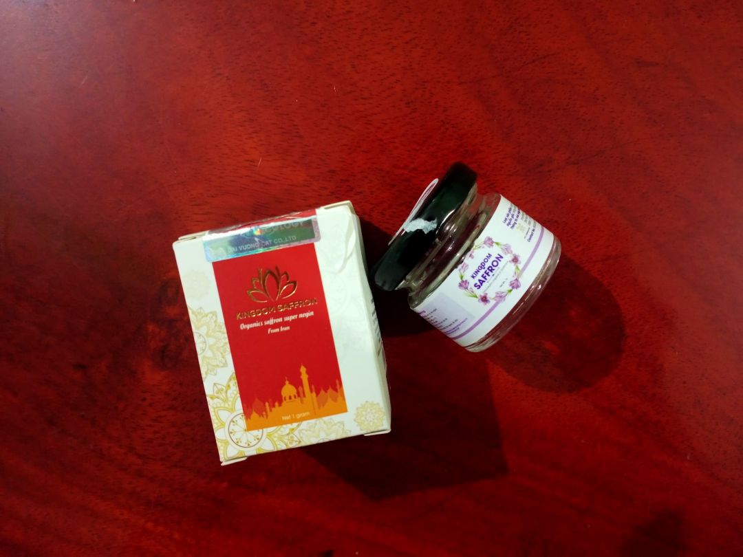 chất lượng tốt, có cải thiện giấc ngủ, da dẻ cũng hồng hào hơn, hàng chính hãng, có tem chống hàng giả của bộ c.a. Đóng gói siêu có tâm, rất nhiều bọc lót bên trong để giữ chai thủy tinh k bị bể. Giao hàng nhanh, hôm trc đặt hôm sau đã giao tới 👍🏻