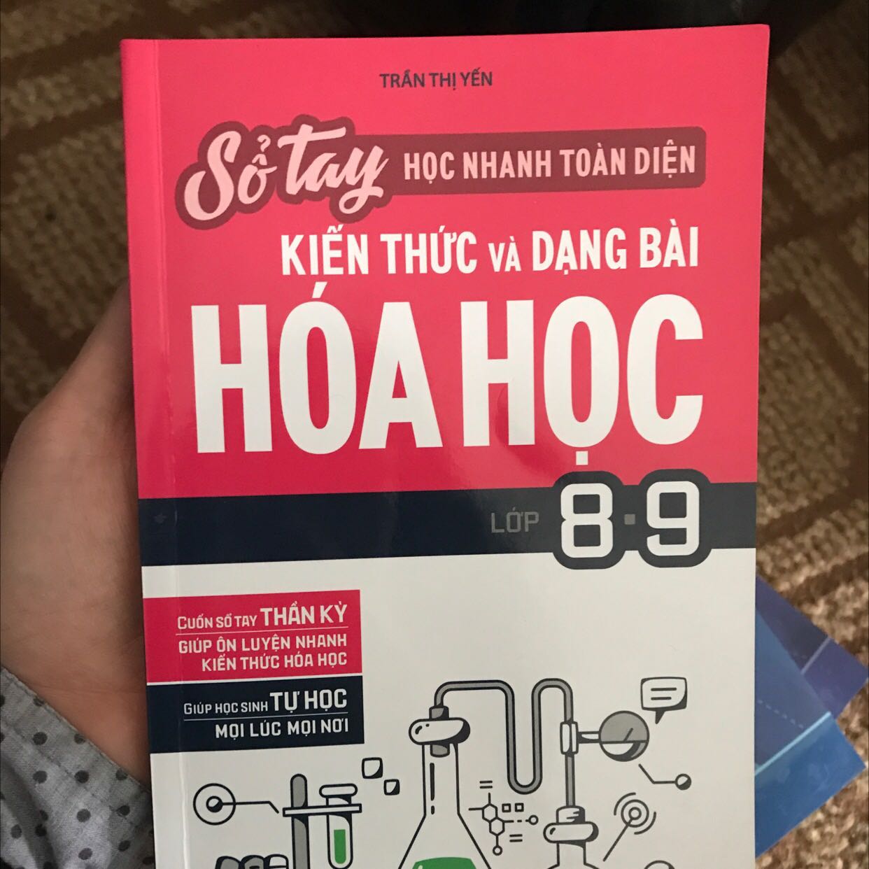 Đây là bộ sách vô cùng ý nghĩa bám sát nội dung học tập của sách giáo khoa . Trình bày dễ ghi nhớ . Mỗi năm mình đều mua một bộ đủ các môn cho con mình . Thêm một điểm cộng nữa là shop giao hàng rất nhanh . Từ hà nội về hải phòng mà giao hàng chưa đầy nửa ngày . 10h đêm hôm trước đặt 8h sáng hôm sau nhận . Không hiểu tại sao nhanh được như vậy 😘😘vô cùng hài lòng . Tiếc là app ko có 10 sao để đánh giá . Đây là bộ sách vô cùng ý nghĩa bám sát nội dung học tập của sách giáo khoa . Trình bày dễ ghi nhớ . Mỗi năm mình đều mua một bộ đủ các môn cho con mình . Thêm một điểm cộng nữa là shop giao hàng rất nhanh . Từ hà nội về hải phòng mà giao hàng chưa đầy nửa ngày . 10h đêm hôm trước đặt 8h sáng hôm sau nhận . Không hiểu tại sao nhanh được như vậy 😘😘vô cùng hài lòng . Tiếc là app ko có 10 sao để đánh giá .