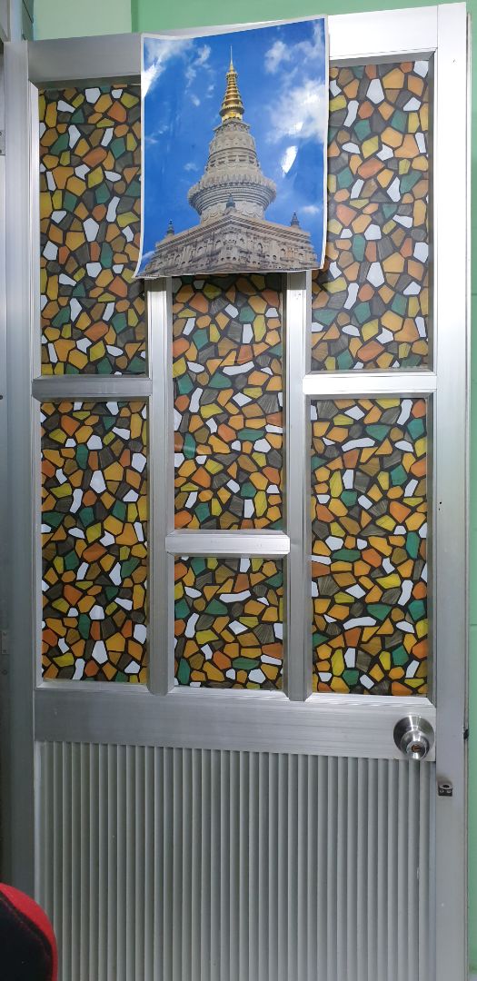 rất hài lòng - chất lượng tốt - màu sắc ấn tượng - hàng giao nhanh - đặc biệt thái độ của sop rất lịch sự cách hướng dẫn và tờ gởi khách hàng .