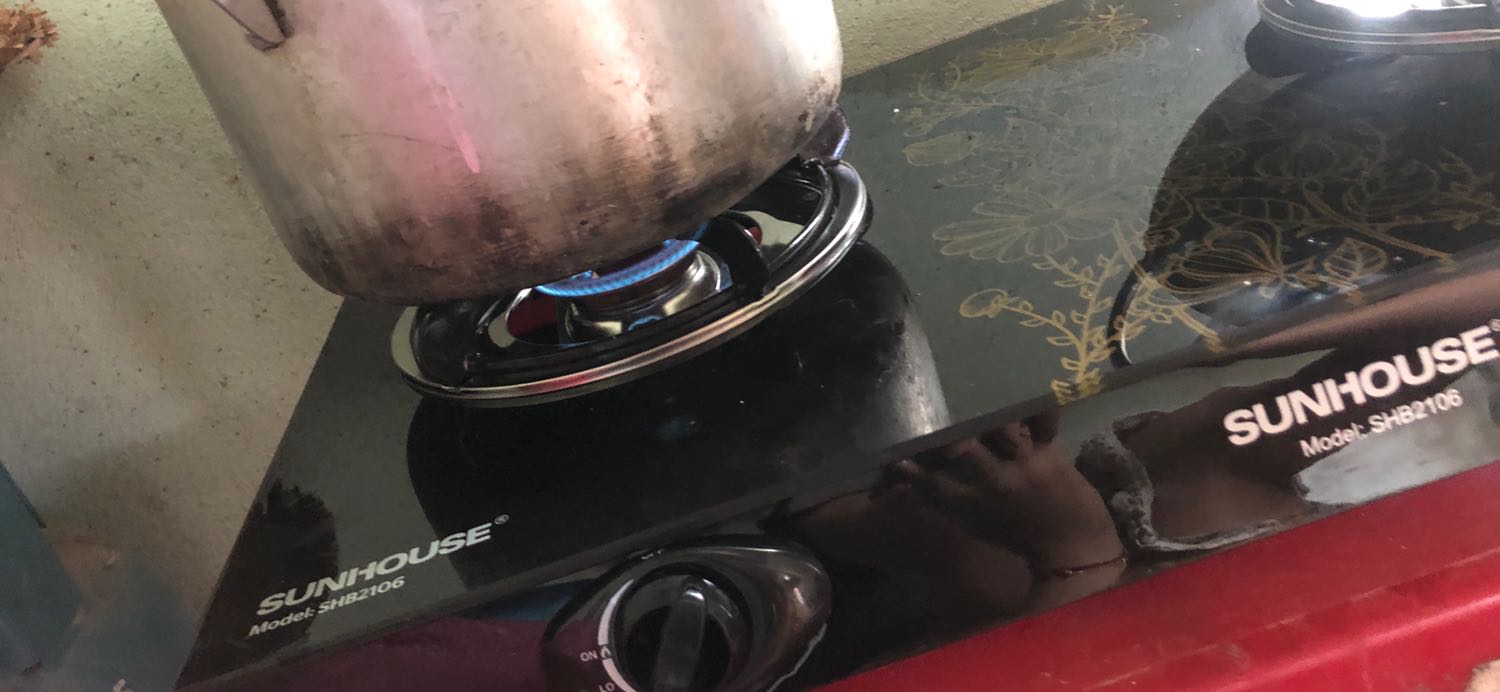 Mới đặt hàng 2 ngày mà đã có liền, bếp đẹp lên ga xanh, 420k thì giá quá OK rồi, xài thử 1 thời gian xem ! Cho 5 sao