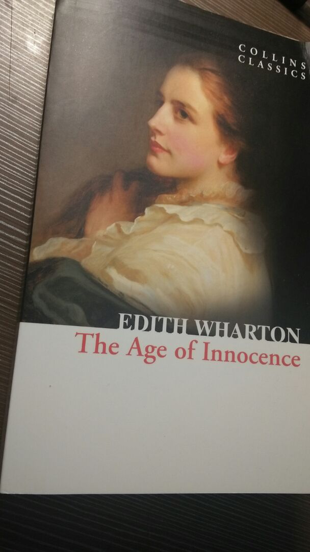 Sách được giao nhanh, không bị bung gáy hay rách, cỡ chữ hơi nhỏ.