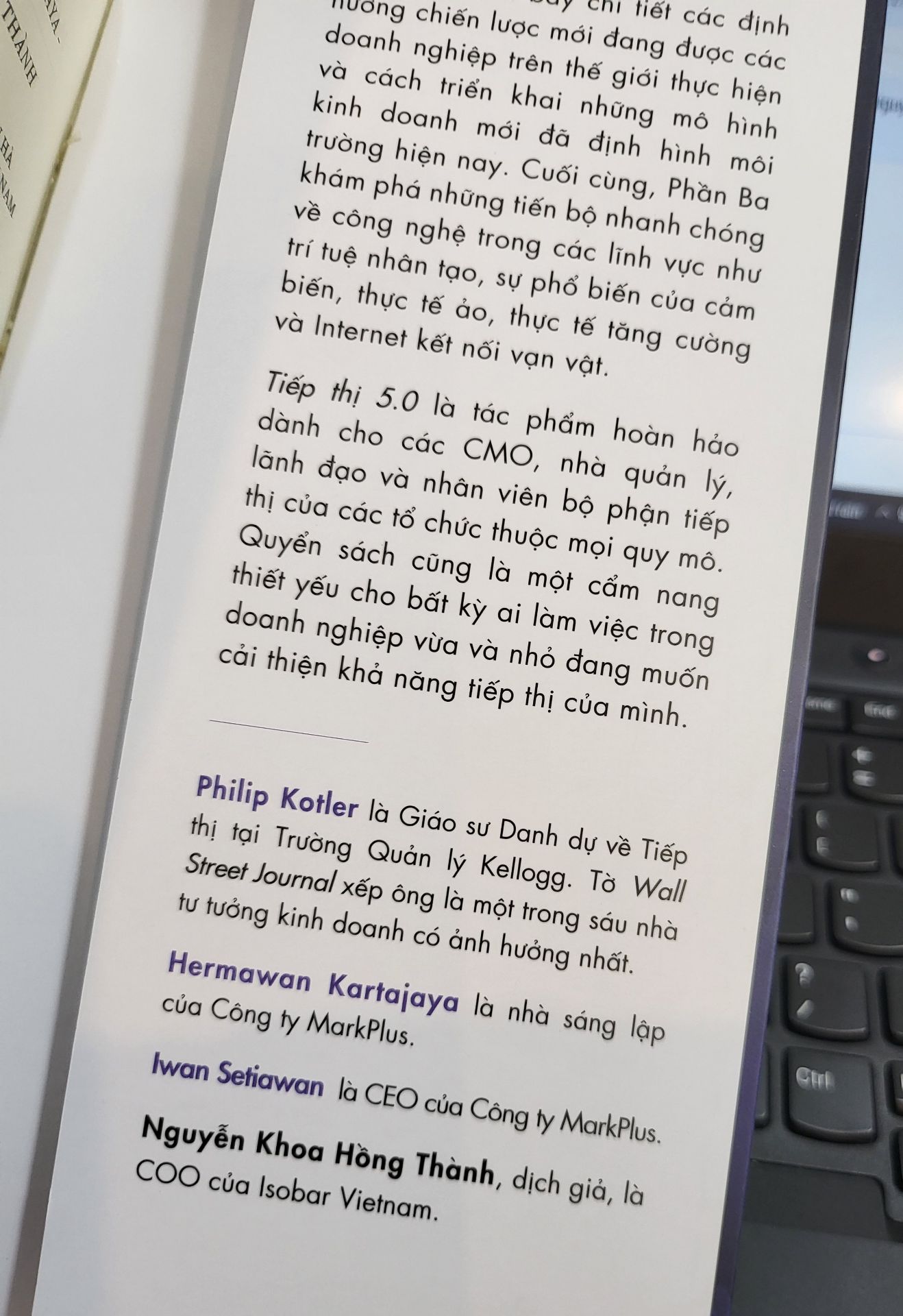 mình bị sốc!!! ngày thứ sáu đặt hàng lúc 9:24 sáng đến 12:51 nhận được hàng ngay và luôn
rất vui rất hài lòng vì sự tận tâm và chuyên nghiệp của đội ngũ các bạn tiki
cảm hứng đọc sách tự nhiên được tăng lên ^^
tiki thật sự làm được như chương 7 một cách xuất sắc luôn