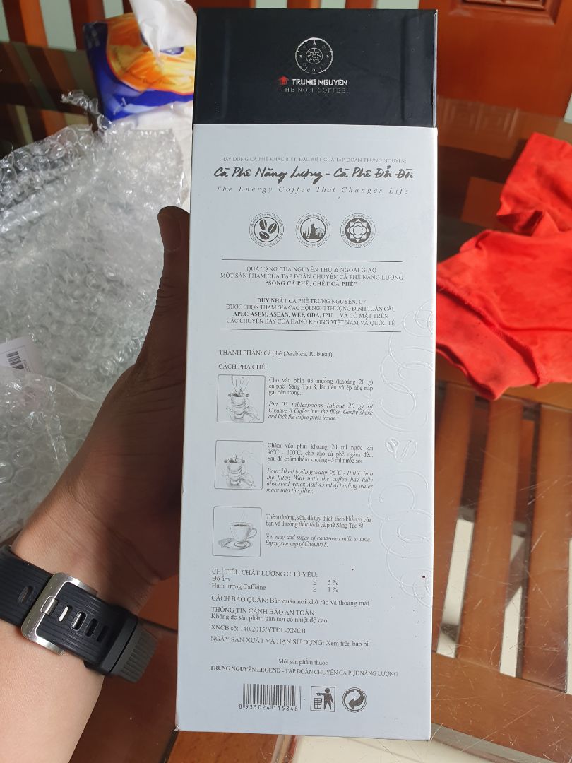 Tiki than men!
Minh rat that vong ve san pham ma nha phan phoi Nam An ban.Cafe trung nguyen 8 ma Minh da mua o nha phan phoi nay qua Tiki la cafe gia.Minh muon khieu lai va hoan tien.Hang gia :bao bi nhot nhat,in ko ro chu, bao bi hut chan ko meo mo, ben trong la thu cafe re tien.