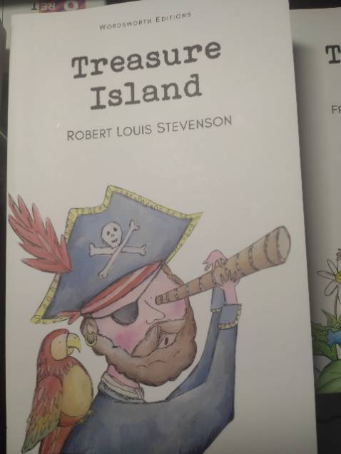 Đóng gói tốt, box set mới, cỡ chữ ở bản children classic thì to rõ, dễ đọc hơn bản adult classic. Mặc dù là children classic nhưng mà từ vựng hơi khó.