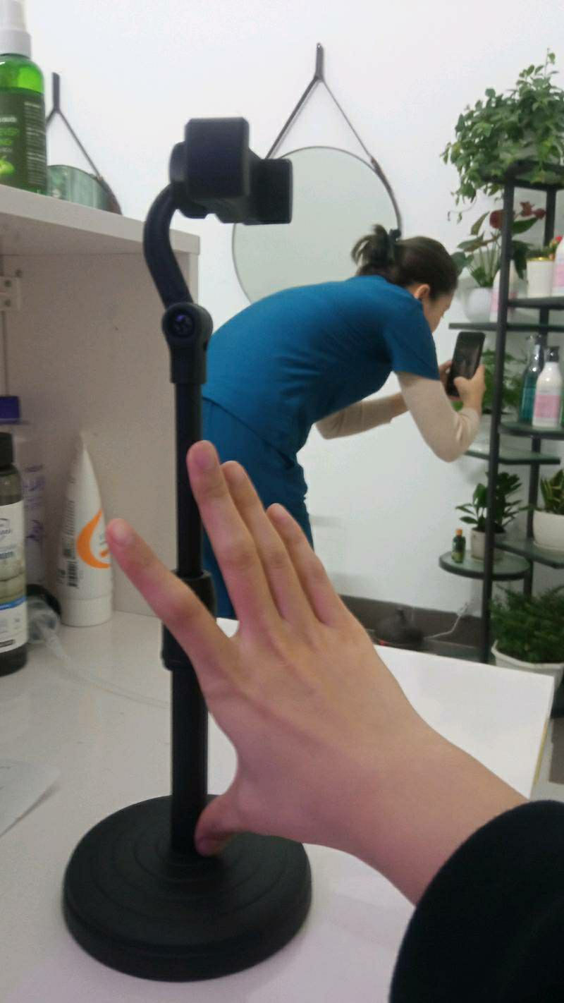 shop hiao hàng nhanh, giá đỡ chắc chắn, đẹp lăm sluoon. rẻ mà đepj nữa. Nên mua mn nhé