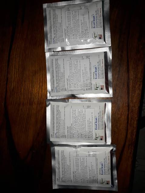 Tôi mua 4 gói nhưng chỉ có 2 gói là có hạn sử dụng in trên bao bì, còn 2 gói còn lại không thấy in hạn sử dụng trên bao bì (có thể là sản phẩm giả). Tôi định không nhận hàng nhưng thấy thương cậu shipper nên tôi đã nhận hàng. Không hài lòng về sản phẩm.