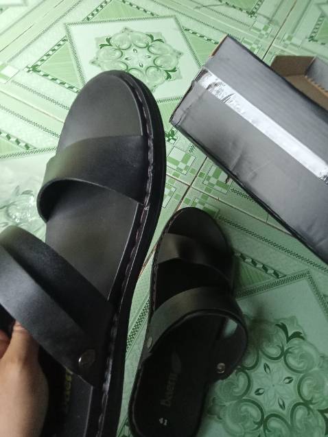 Đóng gói kỹ càng , đẹp như hình , chắc chắn , êm chân , nói chung rất thích 🥰🥰🥰