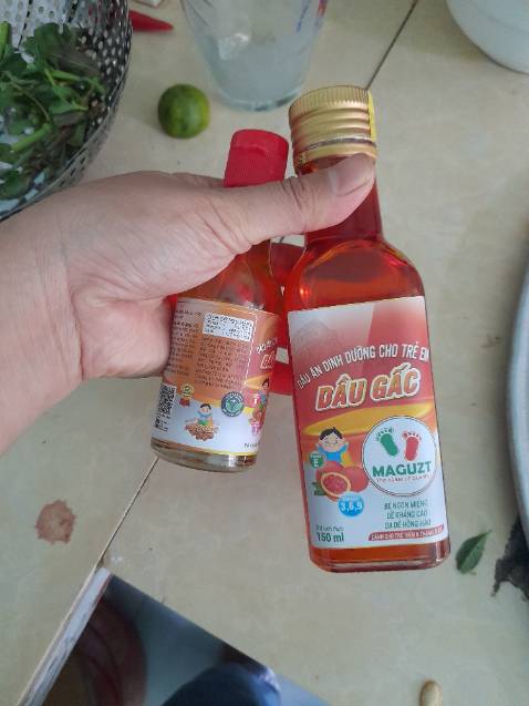 Đóng gói cận thận nhưng trc mình tự làm mùi dầu gấc thơm lắm đây thì ko đc thơm hay do ép lạnh nên ko thơm mà giữ ng đc chất