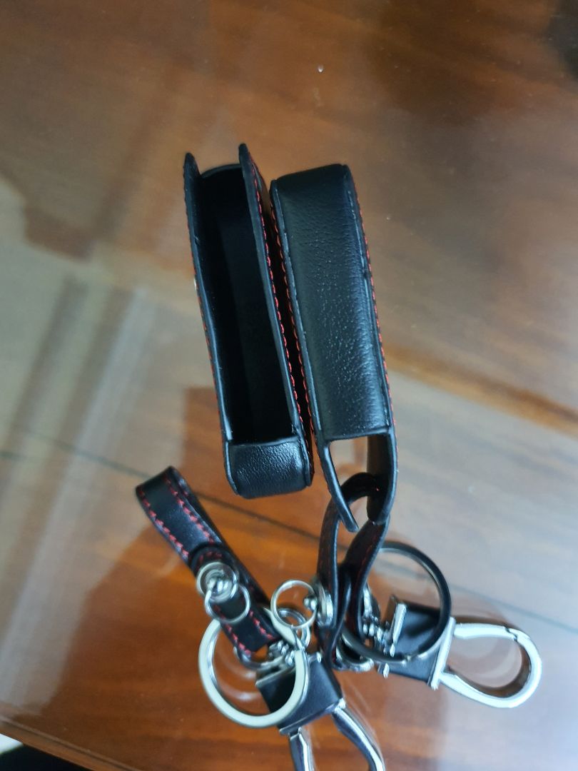 Tiki giao hàng nhanh, đóng gói cẩn thận.
Tiếc mỗi mình đặt 2 sản phẩm cùng loại, cuối cùng lại gửi cho mình 2 cái khác nhau. Một cái nhìn xịn xò hơn hẳn cái còn lại nên thành ra suy nghĩ :(