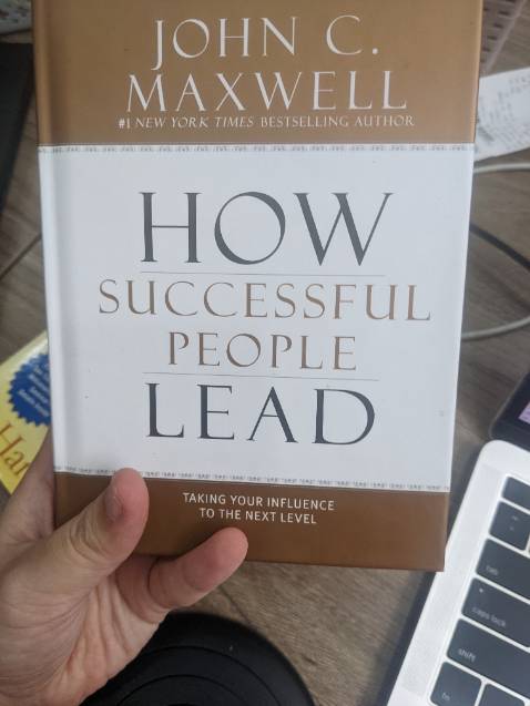 Sách nhỏ, gọn, đẹp,  giấy khá tốt, thông tin khá rõ ràng,  là một quyển sách hay và được các giáo viên giảng dạy trong chương trình học.