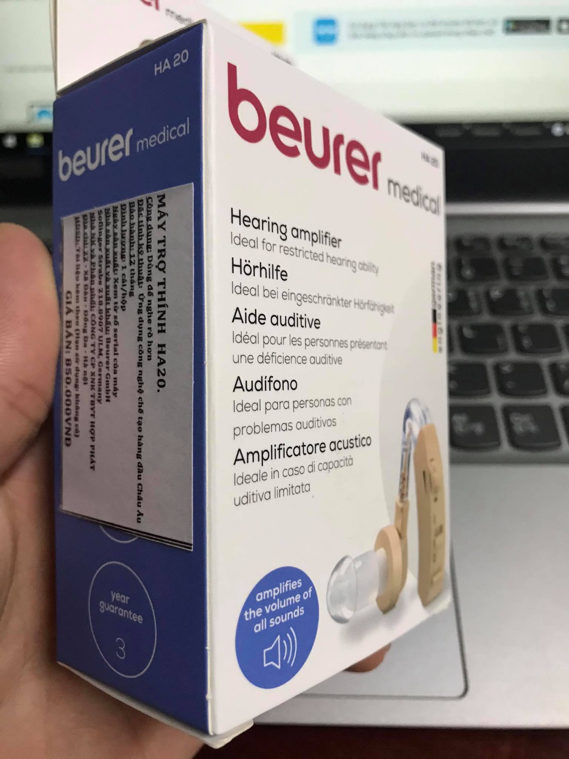 Mình mua về cho ông nội,  thử nhiều lần, ông lắc đầu: nghe rất kém. Mình đeo thử thấy rất khó nghe, âm thanh oang oang và đục, khuyech đại âm thanh rất kém, output âm thanh ra chất lượng thấp. Rất khó khăn để đoán được người đối diện đang nói gì. Cảm giác tự hỏi: thà mình đừng mua thì hơn :( . Không biết các khách hàng thực sự cảm thấy ra sao khi mua về dùng? @@ Mình mua về cho ông nội,  thử nhiều lần, ông lắc đầu: nghe rất kém. Mình đeo thử thấy rất khó nghe, âm thanh oang oang và đục, khuyech đại âm thanh rất kém, output âm thanh ra chất lượng thấp. Rất khó khăn để đoán được người đối diện đang nói gì. Cảm giác tự hỏi: thà mình đừng mua thì hơn :( . Không biết các khách hàng thực sự cảm thấy ra sao khi mua về dùng? @@