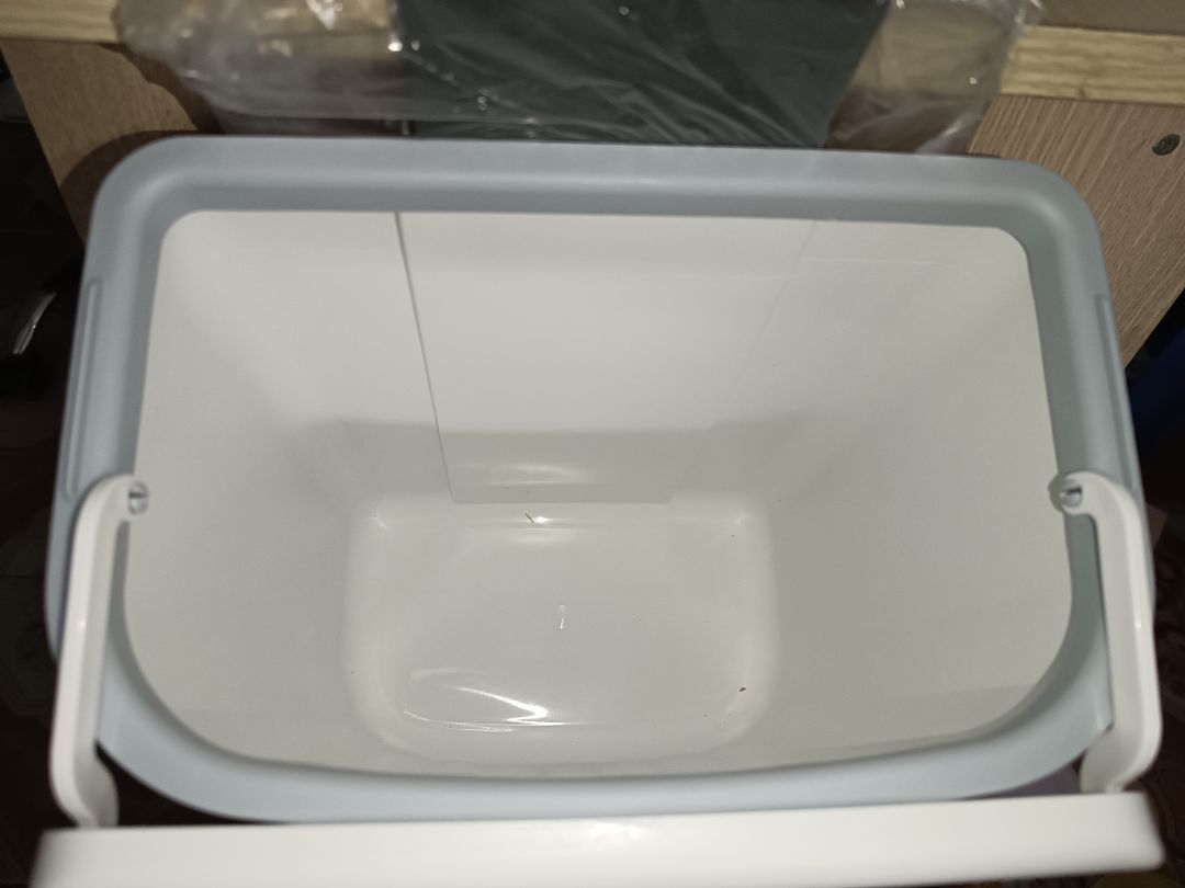 Nhẹ, gọn, từng chi tiết đều có sự sắp xếp khoa học. Rất cần thiết cho gian bếp. Tiện dụng. Cần có ở mỗi nhà bếp. Nhẹ, gọn, từng chi tiết đều có sự sắp xếp khoa học. Rất cần thiết cho gian bếp. Tiện dụng. Cần có ở mỗi nhà bếp.