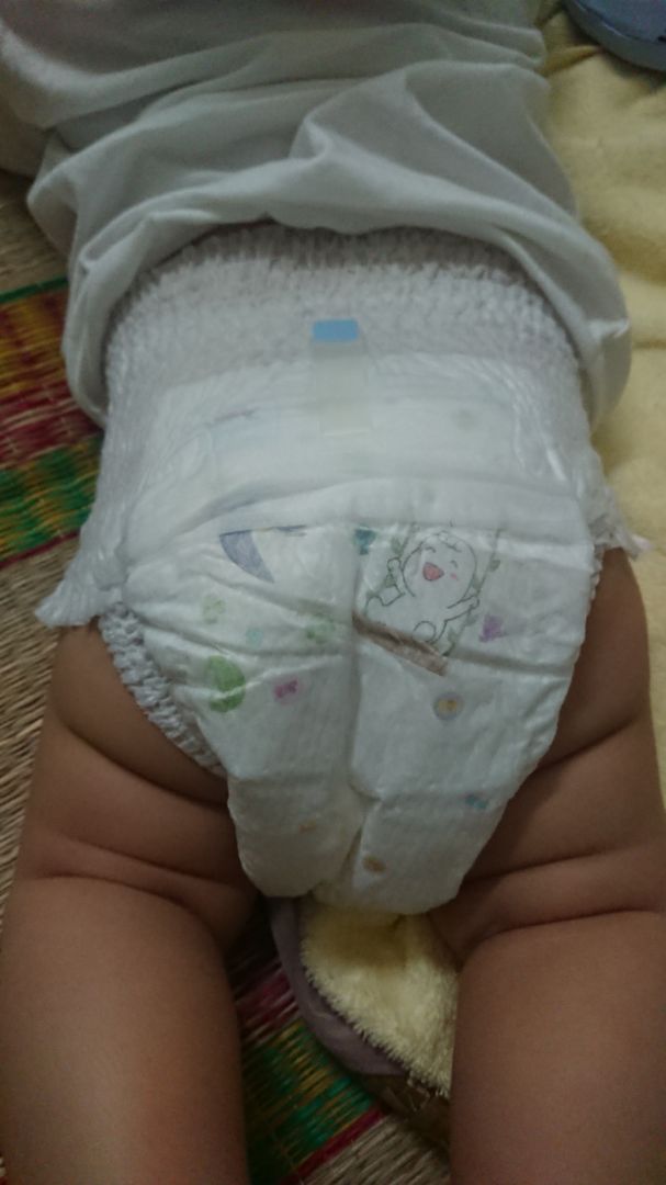 Sản phẩm chất lượng, mọi khi dùng màu xanh đã ok rùi, nay dùng màu trắng càng ưng hơn. Tuy hơi đau ví xí