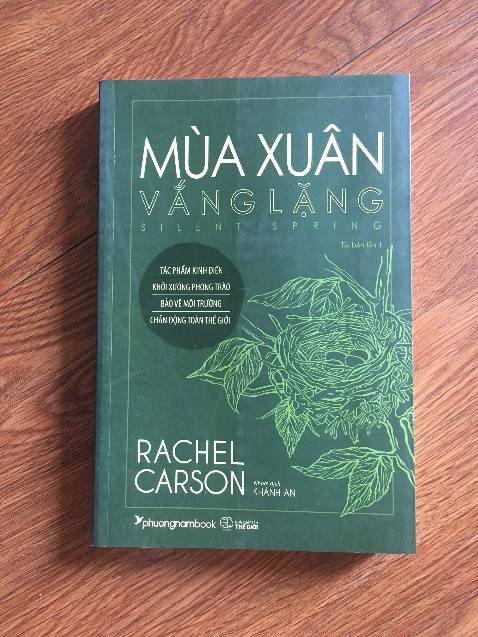 Sách in đẹp, có nhiều tranh minh họa rất thú vị.

Cuốn sách nên đọc cho những người đã - đang - sẽ quan tâm tới môi trường sống.