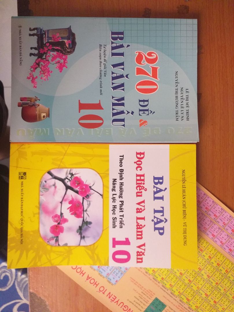sản phẩm tốt phù hợp với các bạn tự học Ngữ Văn lớp 10 ở nhà
