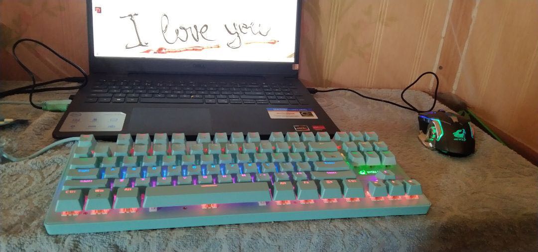 Cảm giác bấm tuyệt vời, tiếng click ổn nghe hợp tai. Về led sáng đẹp, chưa nâng chân đỡ thì cũng đã rất cao rồi. Phím nhạy, *** k thấy độ trễ
Shop trả lời hỗ trợ nhanh, có hộp đựng sản phẩm đàng hoàng, hàng thì cũng là hàng mới.Rất hài lòng Cảm giác bấm tuyệt vời, tiếng click ổn nghe hợp tai. Về led sáng đẹp, chưa nâng chân đỡ thì cũng đã rất cao rồi. Phím nhạy, *** k thấy độ trễ
Shop trả lời hỗ trợ nhanh, có hộp đựng sản phẩm đàng hoàng, hàng thì cũng là hàng mới.Rất hài lòng