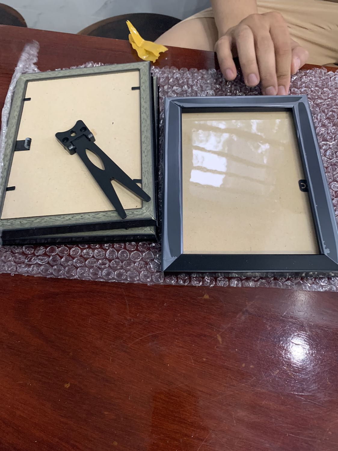 Tốt. Nên mua. Giao hàng nhanh