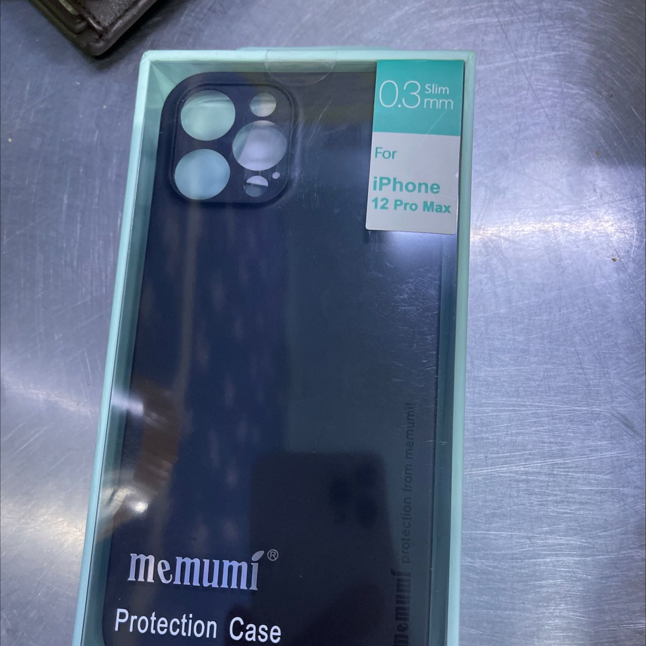 Shop ơi, tôi đặt màu xanh sau giao màu đen. Đề nghị xem lại. Shop ơi, tôi đặt màu xanh sau giao màu đen. Đề nghị xem lại.