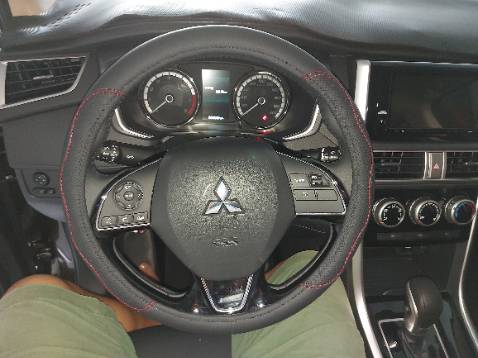 Hàng ok, đẹp vừa khích với vô lăng