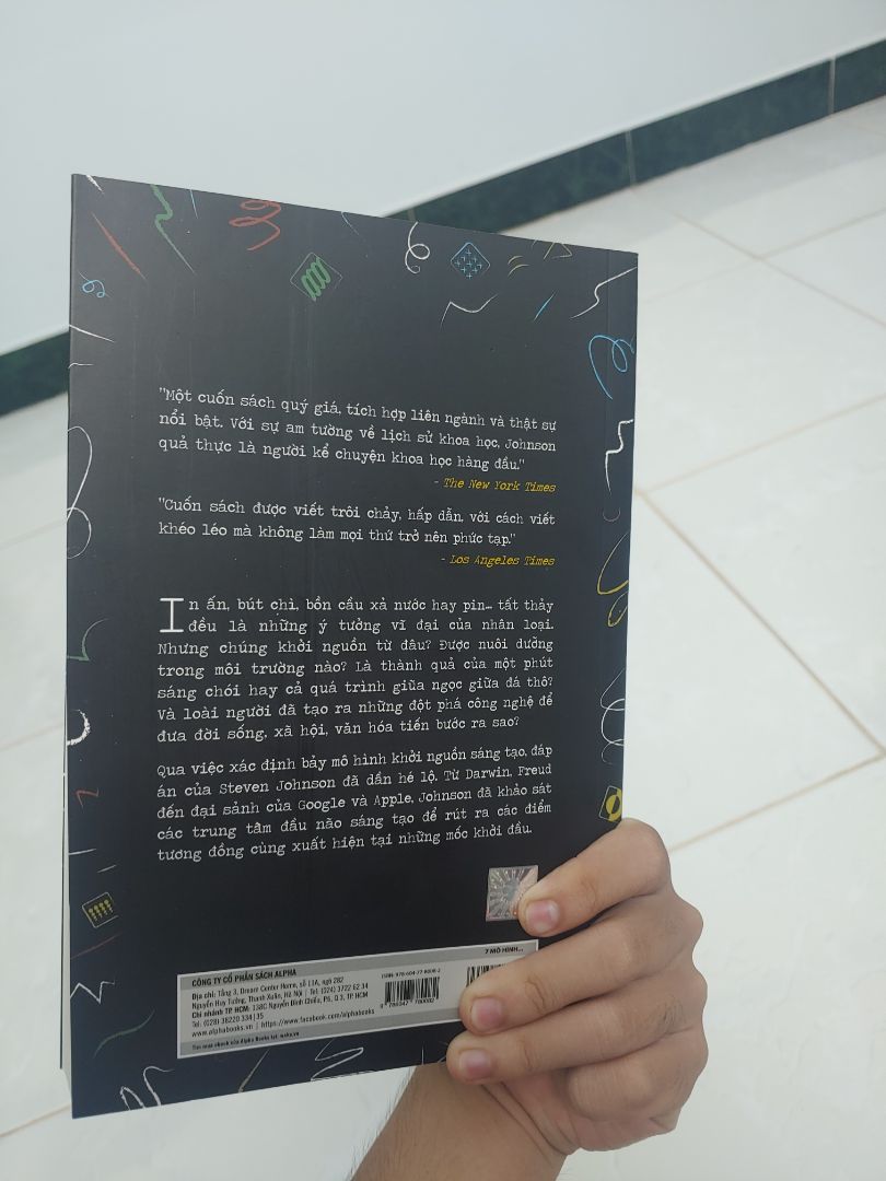 Sách được đóng gói cẩn thận, được giao trước thời hạn.