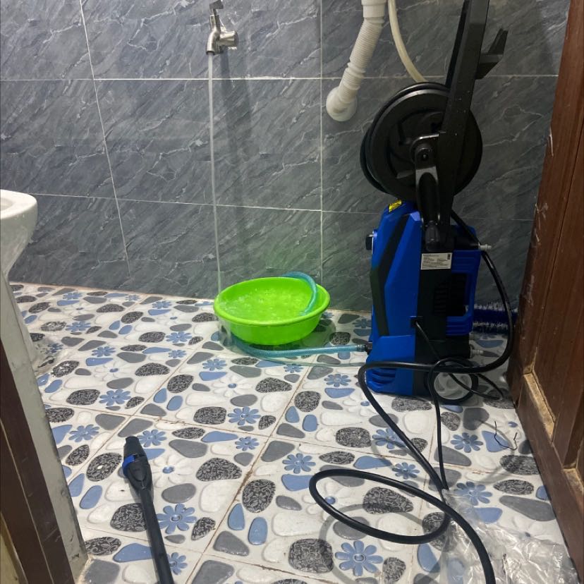 như ***. máy mới mua về cắm điện chạy chập chờn , ra nước nhỏ giọt và cuối cùng không tín hiệu. Đề nghị tiki đổi cái mới như ***. máy mới mua về cắm điện chạy chập chờn , ra nước nhỏ giọt và cuối cùng không tín hiệu. Đề nghị tiki đổi cái mới