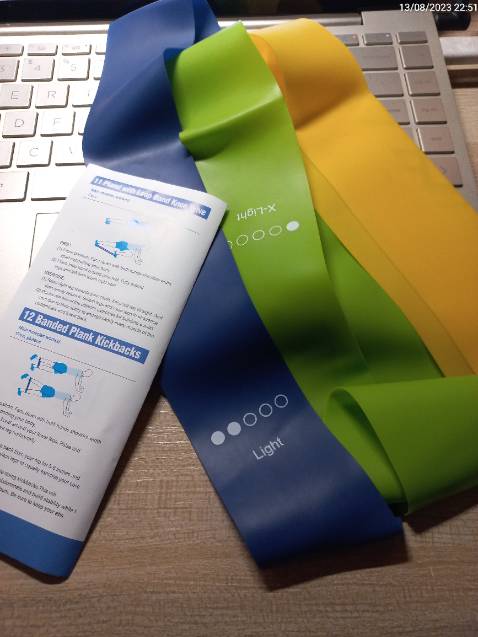 Sản phẩm đẹp, co giãn tốt. Mình mua để tập chân sau phẫu thuật dây chằng. Cảm giác rất ổn.