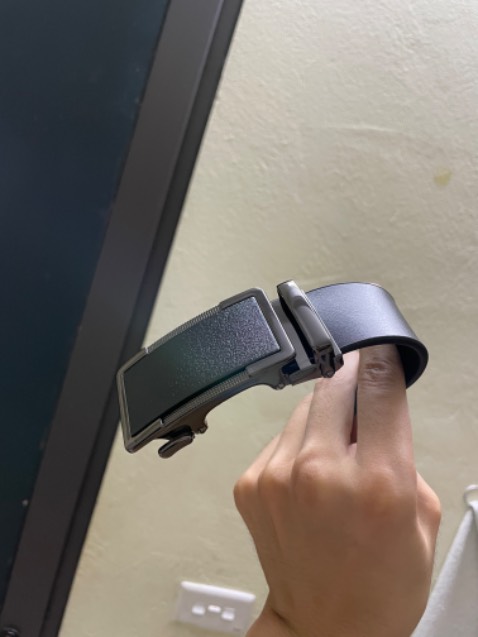 Rất oke với tầm giá, đóng gói cẩn thận, mặt thắt lưng đẹp, bóng và chắc chắn, dây thắt có hơi dài phải cắt bớt do eo mk nhỏ, chất liệu ...y như quảng cáo 😆, duyệt. Mn có thể xem clip đập hộp và ảnh của mình. Sẽ ủng hộ shop với các sp khác🥳