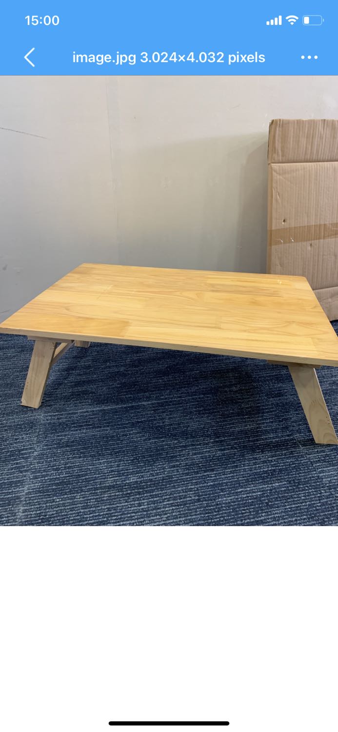 Bàn chỉ cao 22cm thay vì 28cm như thông tin về sp đã đưa. Nhờ Tiki trả lại nhà cung cấp giúp.