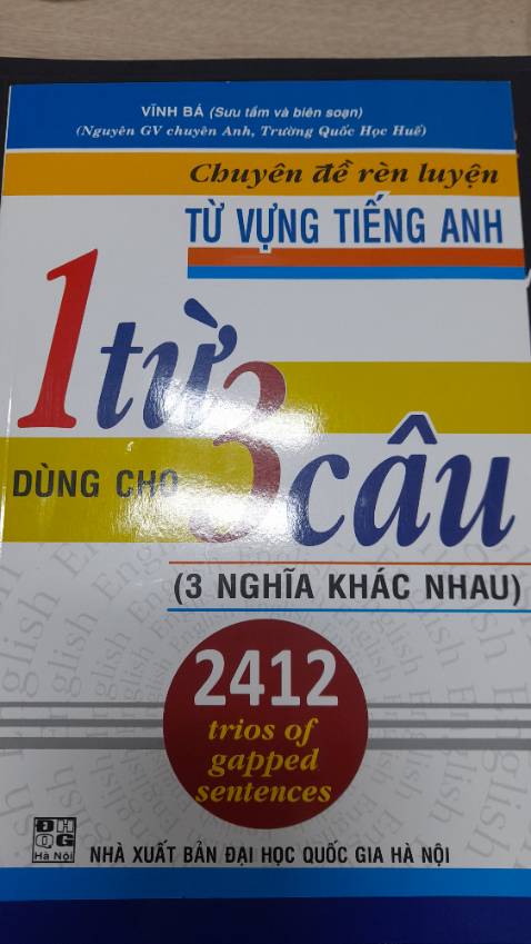 Sách có bố cục rõ ràng, mực in đậm, chữ dễ đọc, nội dung hay.