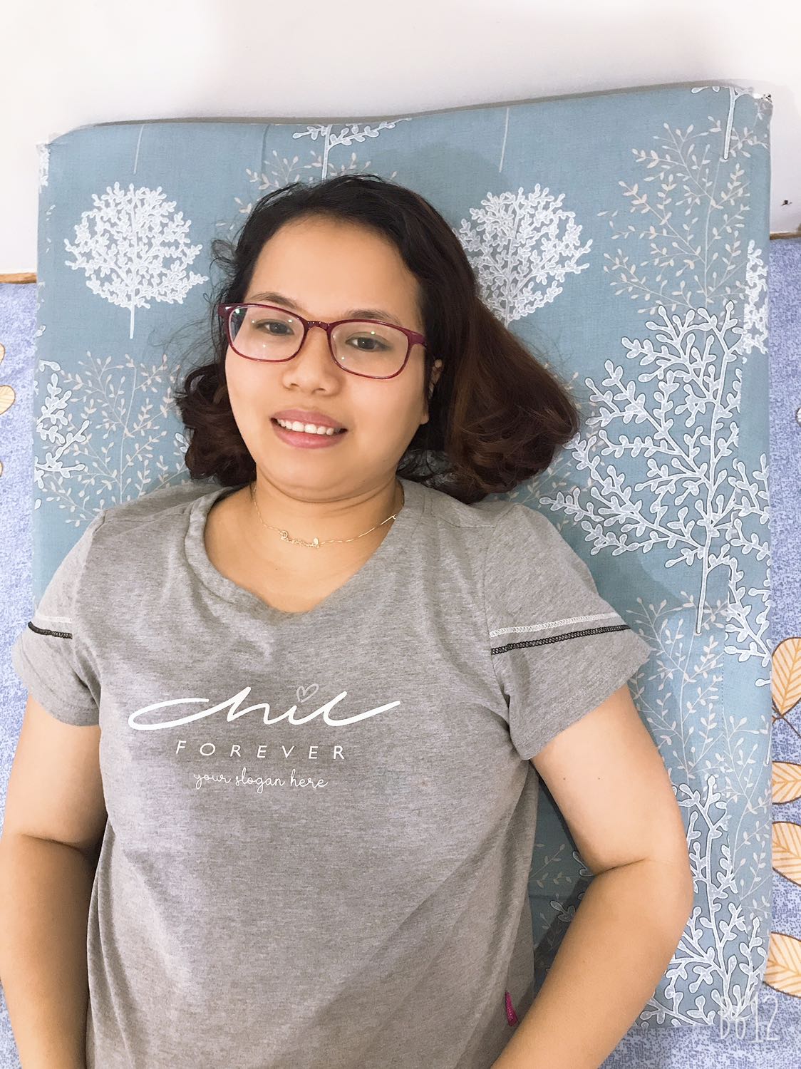 Gối êm nằm thoải mái dễ chịu, tưởng cao mà lại rất bình thường. Mới ngủ được 2 hôm đã bớt viêm họng, nghẹn cổ, nuốt vướng rất nhiều. Trước tiếc tiền mua phải hàng *** quảng cáo nhập khẩu Nhật Hàn gì đó mà nằm không nổi 1 đêm. Tiền nào của ấy chẳng sai tí nào