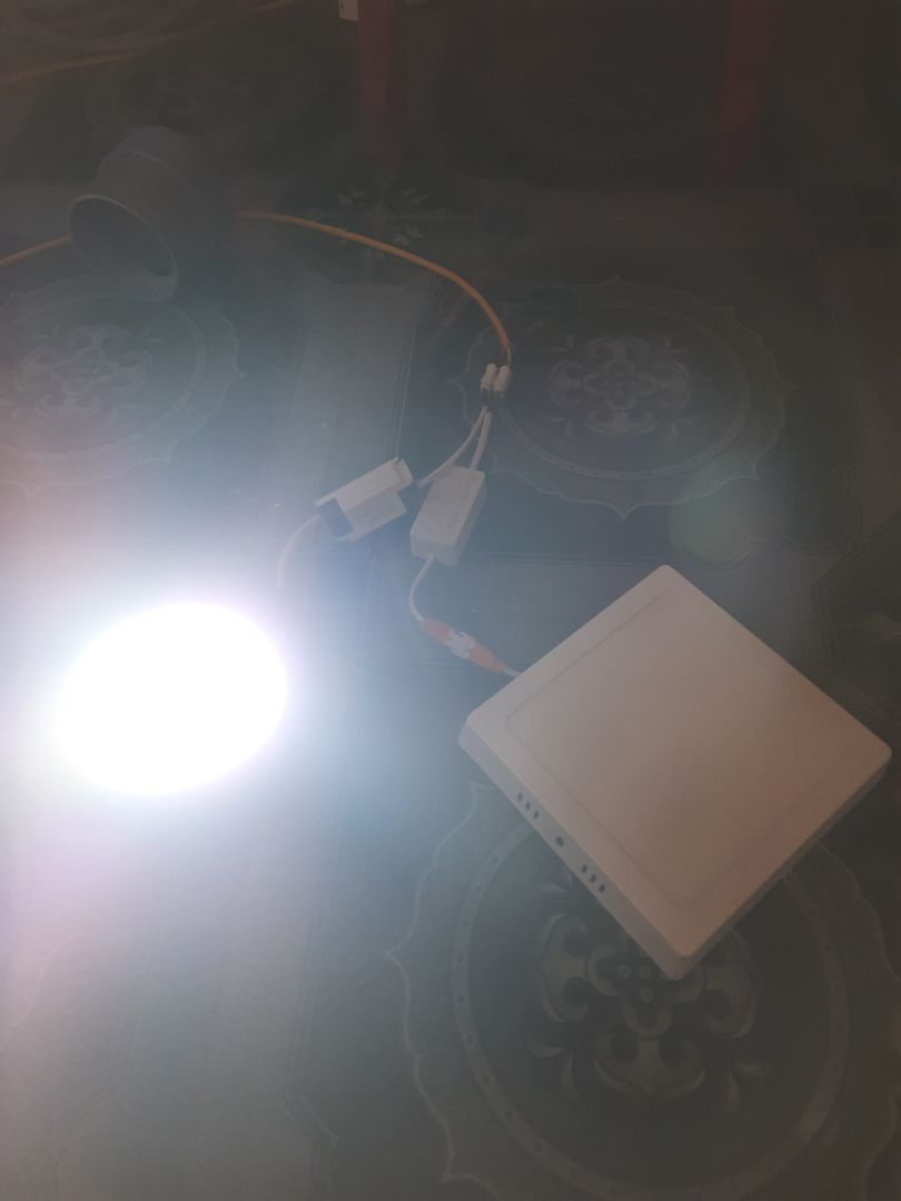 nhận hàng thử đèn,đèn lỗi không sáng