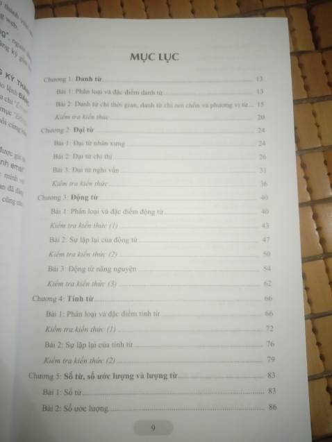 Sách in đẹp rõ ràng, ship nhanh, đây là một trong những cuốn giải thích về ngữ pháp chi tiết nhất mà mình từng xem qua