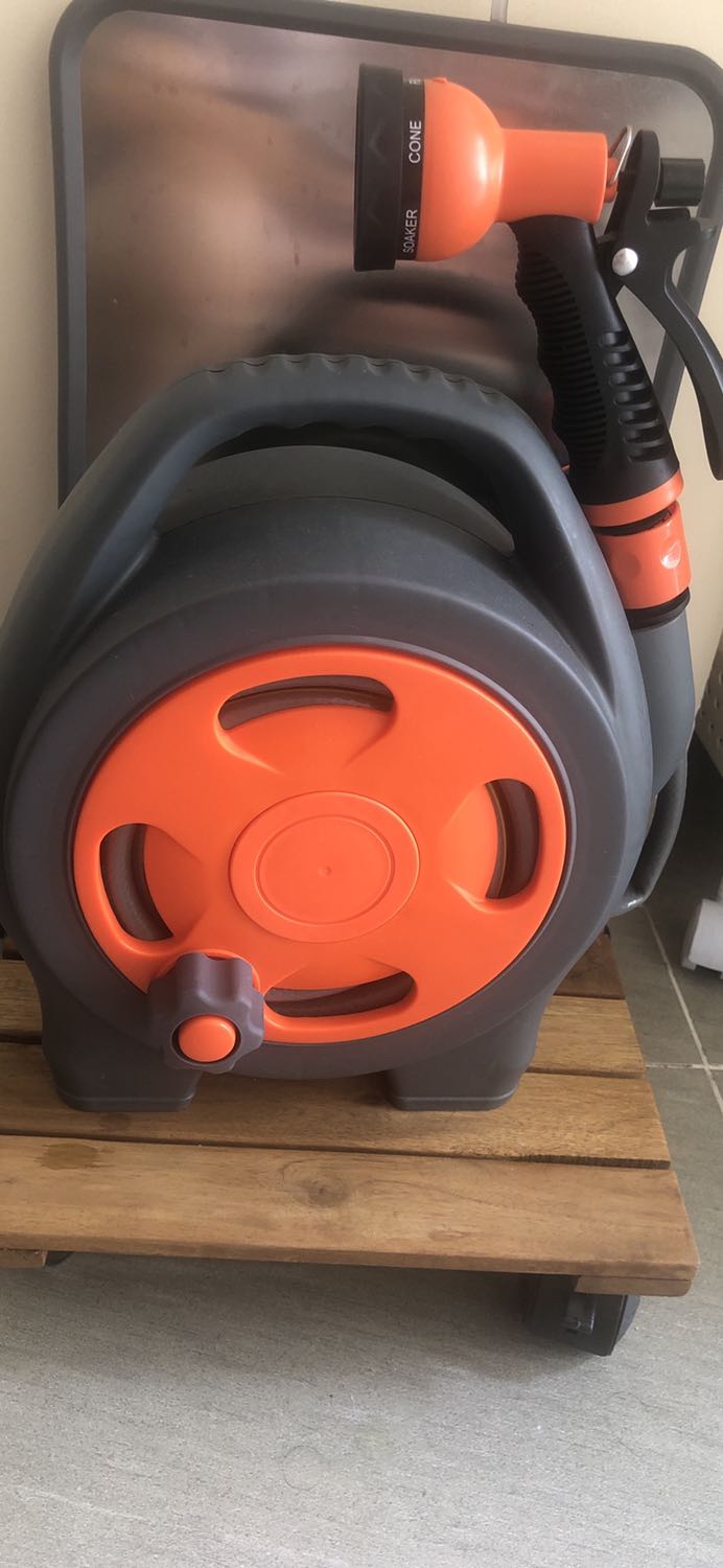 Sử dụng một thời gian rồi mới đánh giá. Sản phẩm tốt, tiện dụng và chắc chắn. Vừa với tầm giá.