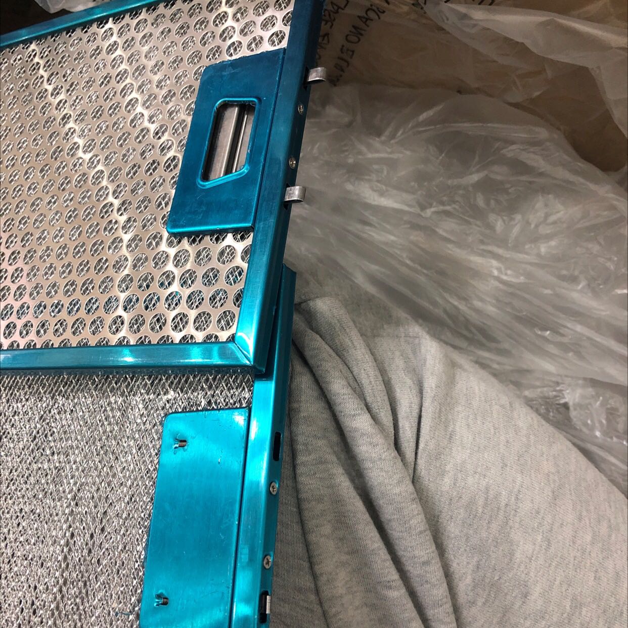 Hàng giao bị lỗi khoá của 1 tấm lọc