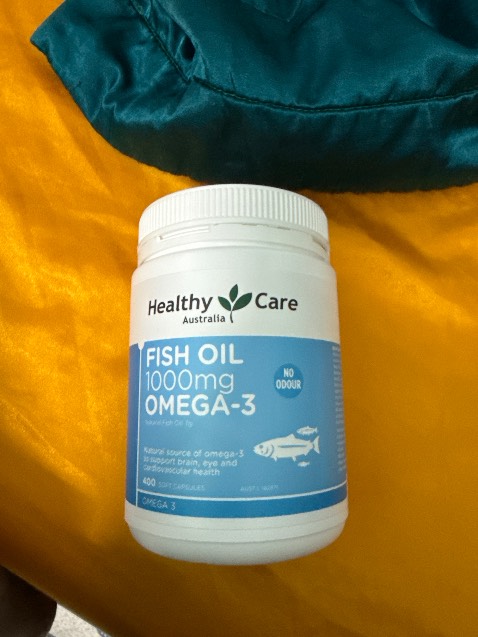 Nhìn hộp to, có check mã vạch đầy đủ, giá phù hợp, chưa sử dụng nên chưa biết. Hàng chính hãng nhìn mẫu mã rõ ràng.