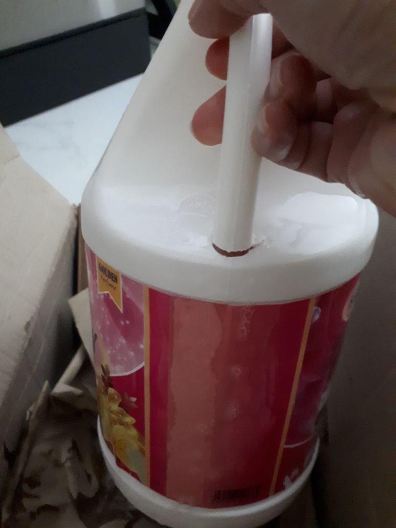 gói kỷ cẩn thận, nhưng không hài lòng cách làm của người bán, quai bình bể như vậy cũng gửi cho khách hàng được? làm ăn cẩu thả, mất lòng tin