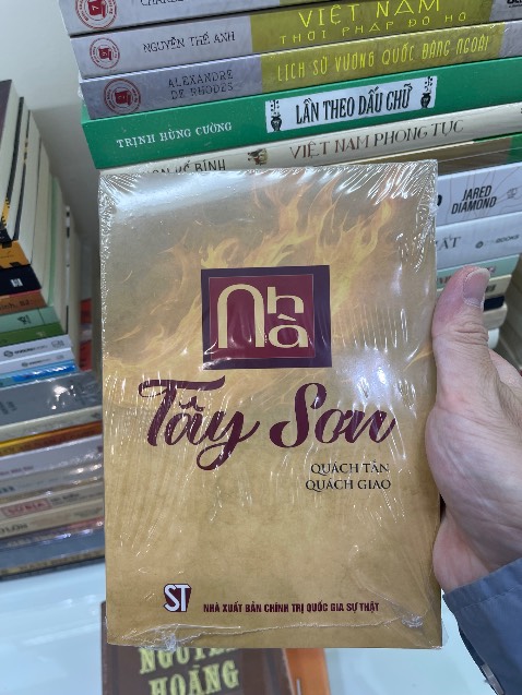 Sách mới tình trạng còn rất tốt . Cảm ơn Shop đã lắng nghe nhu cầu của mình