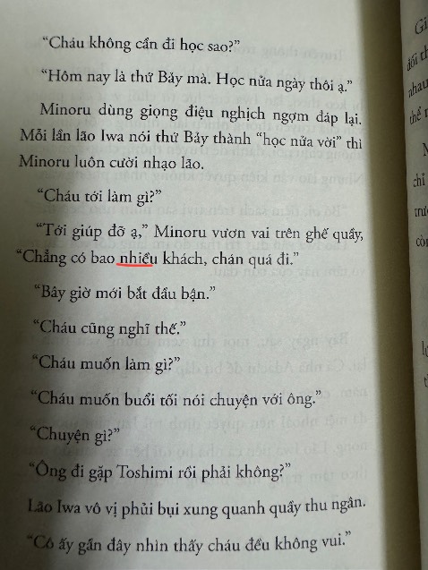 Tiki đóng gói giao hàng nhanh, quyển này mình k được chọn bao sách huhu.
Sai chính tả quá nhiều, không muốn đọc luôn.
Cốt truyện, tình tiết không có trinh thám, kỳ bí, kinh dị gì lắm. Có yếu tố xã hội nhưng không nhiều đạo lý. Xoay quanh tiệm sách cũ và cuộc sống của những khách hàng đến mua sách. Đọc giải trí thôi!