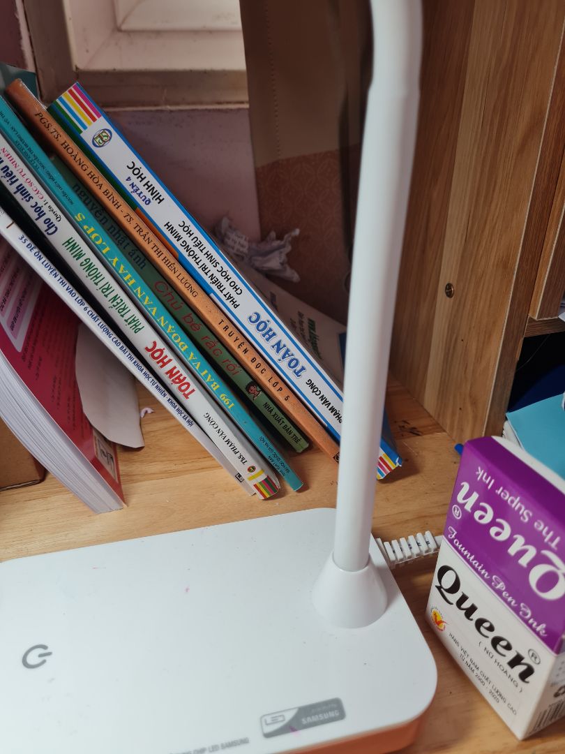 Chuẩn Rạng Đông. Sản phẩm nhận hơi  xước.