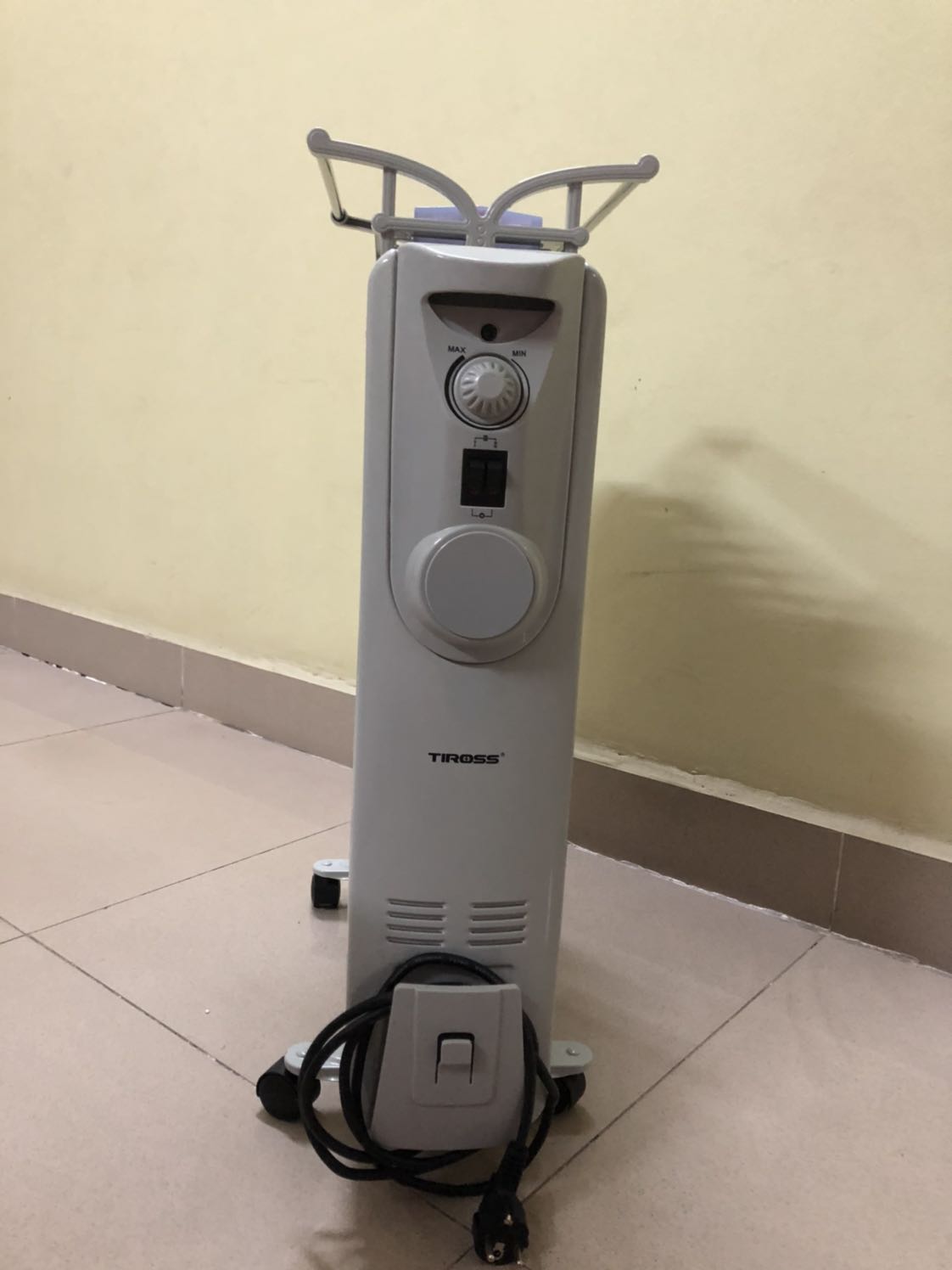 Hàng đúng như hình, đóng gói cẩn thận. Chất lượng thì mình chưa dùng nên chưa biết, hy vọng sẽ tốt thôi. Giao hàng hơi lâu, 9 ngày mới tới, do dịch Covid nên thông cảm với Ng bán và vận chuyển.