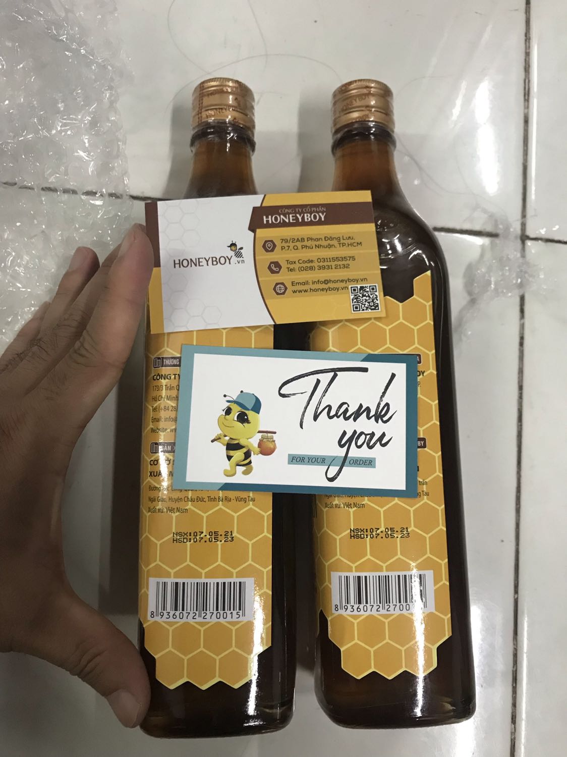 Đóng gói kỹ, rất mới. Hương vị mình tin dùng nhiều năm rồi! giao hàng nhanh!