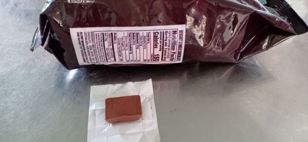 sản phẩm giống mô tả, đóng gói cẩn thận. bên ngoài 2 hộp, bên trong có bọc chống sốc. với khẩu vị của mình thì ngon, còn người khác thì k biết?.